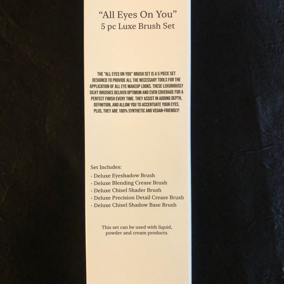 Cosmetic 5 piece Luxe Brush Set (New) - Picture 3 of 4